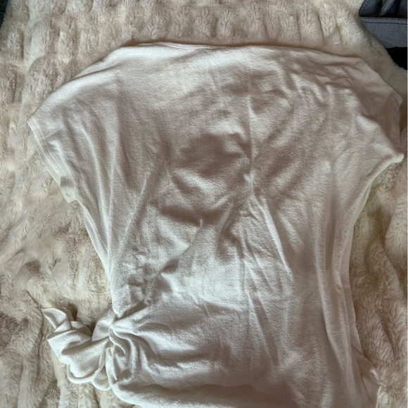 Jolie super comfy white top - Picture 3 of 3